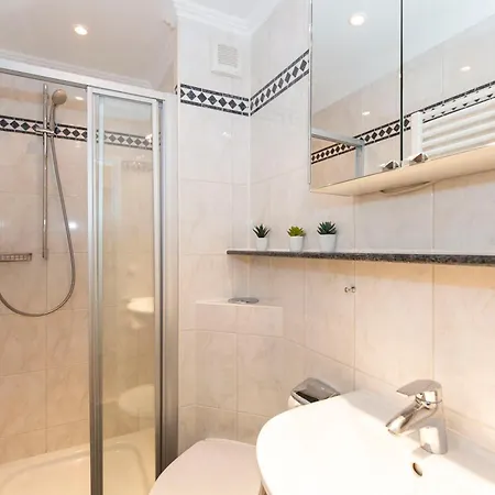 Lord Nelson 606 * Cuxhaven