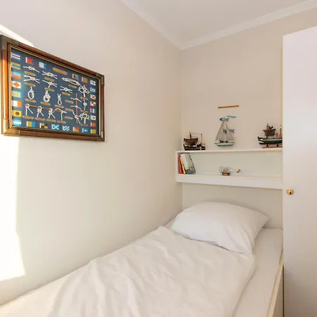 Lord Nelson 606 * Cuxhaven